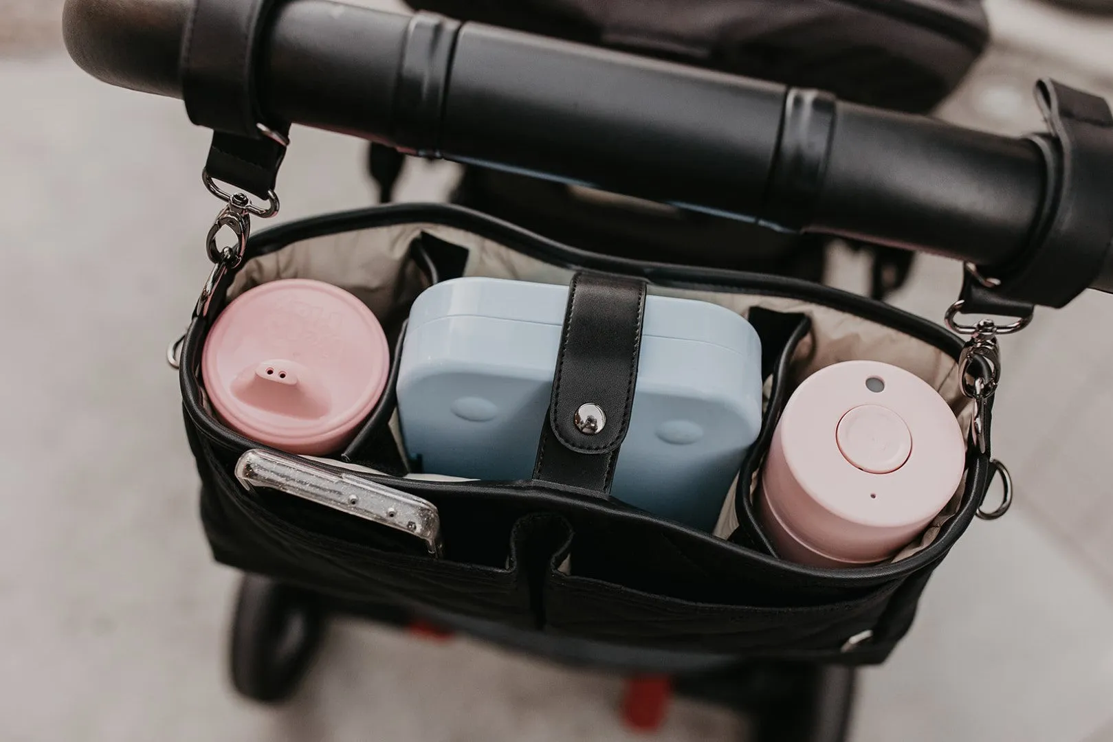 OiOi Stroller Organiser - Black
