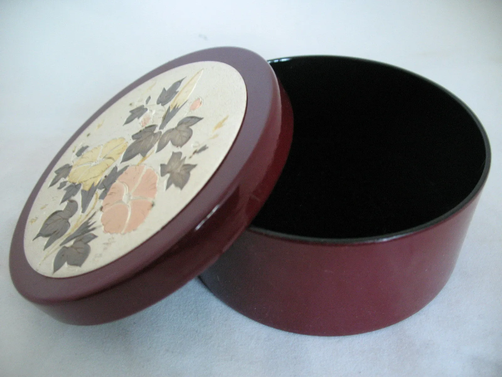RED Maroon ROUND Box CONTAINER CONTAINERS Jewelry Trinket Storage Etched Asian Floral Flowers