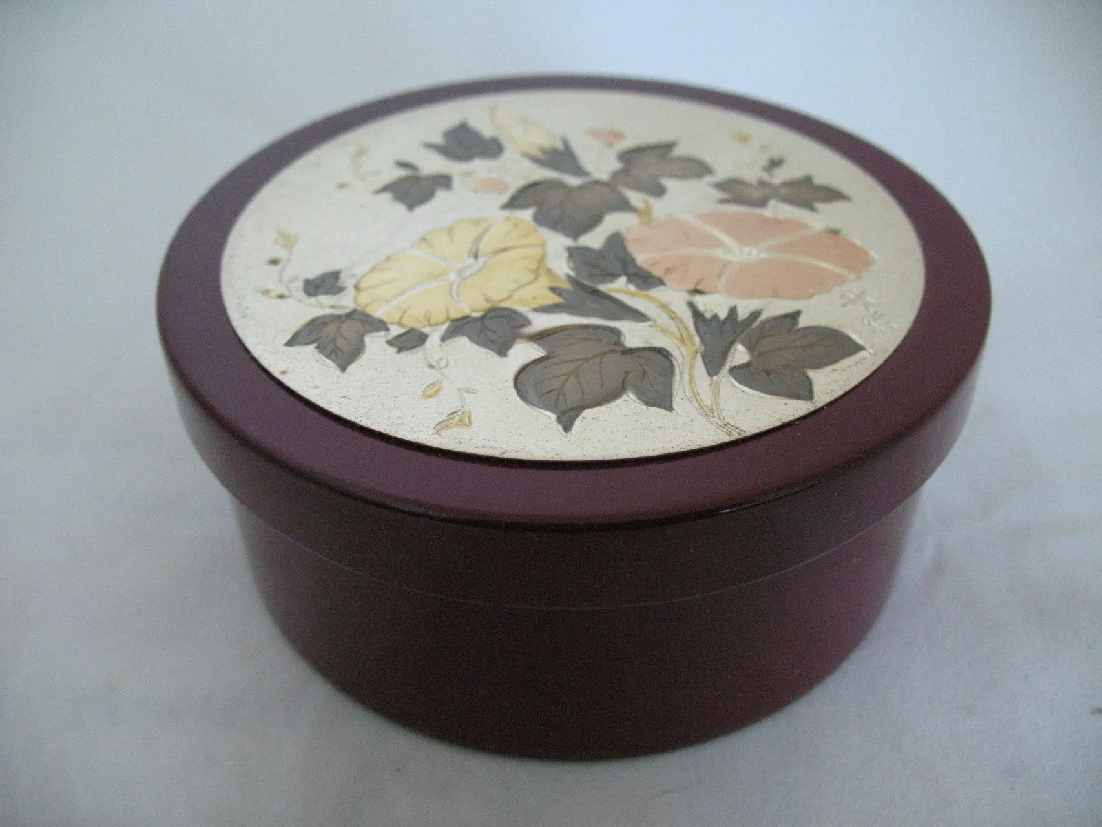 RED Maroon ROUND Box CONTAINER CONTAINERS Jewelry Trinket Storage Etched Asian Floral Flowers